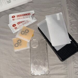 iPhone 13 mini phone case/glass screen protector